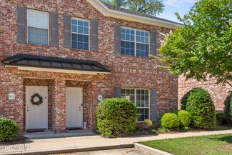 120 Armand Oaks, Ocean Springs, MS 39564