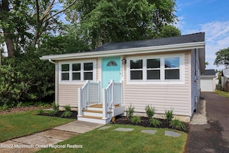 1233 Oakwood Rd, Belmar, NJ 07719