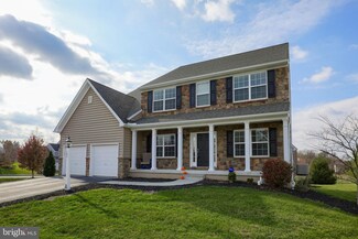 105 Tinsmith Ln, Strasburg, PA 17579