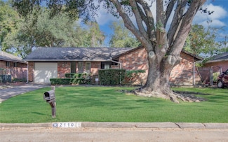 2110 Mosher Ln, Houston, TX 77088