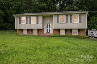 813 Gallant Ct, Winston Salem, NC 27101