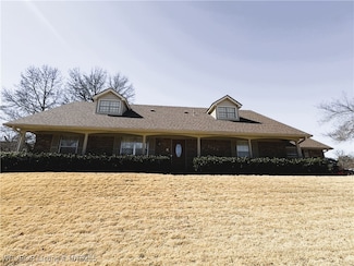 2100 S 70th St, Fort Smith, AR 72903