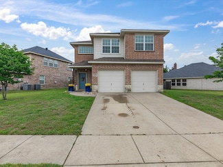 1646 Country Hills, Waxahachie, TX 75165