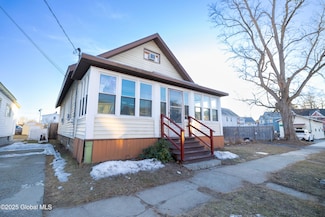 2370 Harrison St, Schenectady, NY 12306