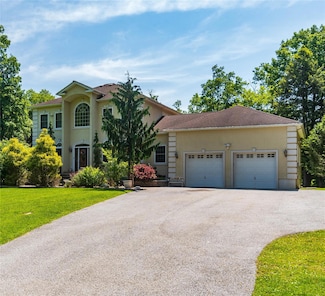344 Ingrassia Rd, Middletown, NY 10940