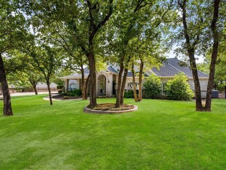 2809 Windsor Oaks Ln, Cleburne, TX 76031