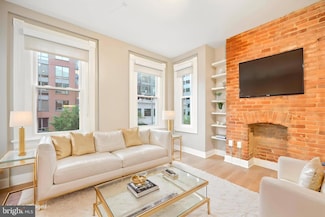 459 Massachusetts Ave NW Unit 22, Washington, DC 20001