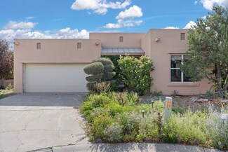 5 Saddle Horn Place, Santa Fe, NM 87508