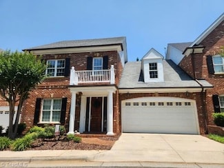 20 Waterline Dr, Greensboro, NC 27455
