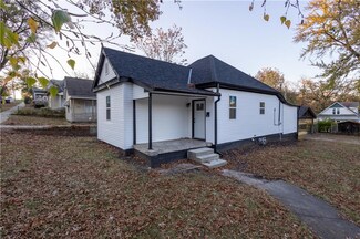 2847 Patee St, Saint Joseph, MO 64507