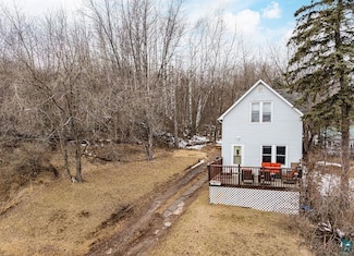 109 W 10th St, Duluth, MN 55806