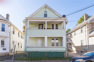 27 Collins Ave, Pawtucket, RI 02860