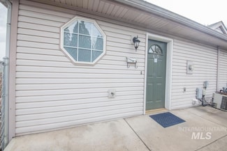 605 Park St, Lewiston, ID 83501
