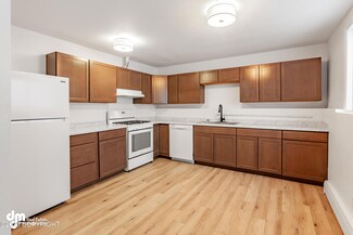 135 E Auklet Ave, Palmer, AK 99645