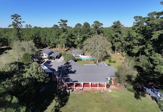 1484 Fitch Rd, Lake City, SC 29560