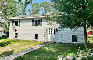 30400 N Spruce Dr, Pequot Lakes, MN 56472