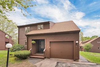 16 Gloucester Ln Unit U51, Nashua, NH 03063