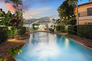 2009 Sunrise Key Blvd, Fort Lauderdale, FL 33304