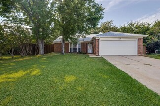 3499 Longview Dr, Corinth, TX 76210