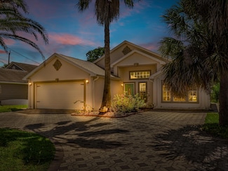 27 Hidden Harbor Ln, Miramar Beach, FL 32550
