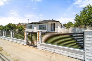 11445 Saticoy St, North Hollywood, CA 91605