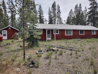15675 Friendly St, La Pine, OR 97739