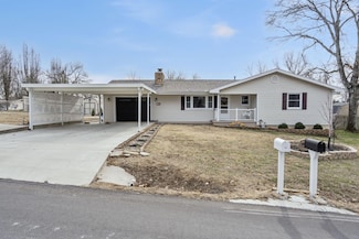140 Honeysuckle Ln, Branson, MO 65616