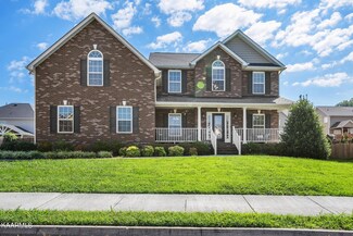 2522 Sparkling Star Ln, Knoxville, TN 37931