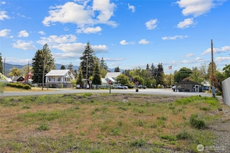 505 6th St, South Cle Elum, WA 98943