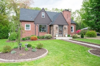 190 Granby Rd, South Hadley, MA 01075