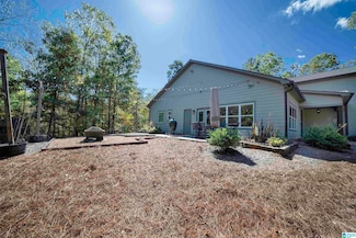 120 Dogwood St, Wedowee, AL 36278