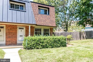 428 James Ct Unit 49, Falls Church, VA 22046