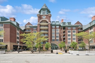 44 N Vail Ave Unit 313, Arlington Heights, IL 60005