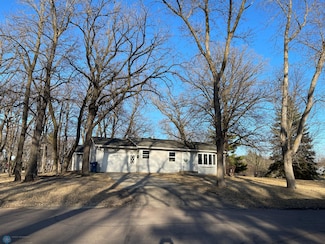 1406 Hoot Lake Dr, Fergus Falls, MN 56537