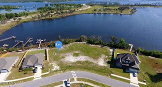 157 Spikes Cir, Southport, FL 32409