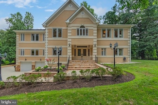 1113 Swinks Mill Rd, McLean, VA 22102