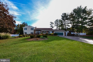 2511 Cedarhurst Dr, Reisterstown, MD 21136