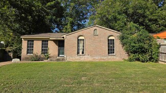 4545 Spring Valley Dr, Memphis, TN 38128