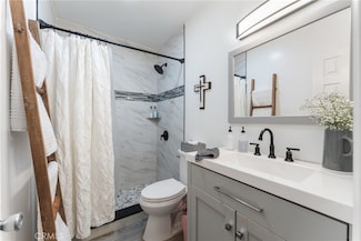 5870 Benner St Unit 304, Los Angeles, CA 90042