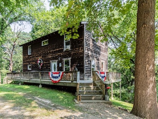 3 Poplar Ct, Putnam, IL 61560