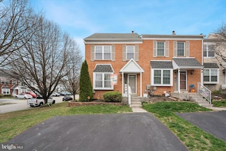 701 Sandalwood Ln, Norristown, PA 19403