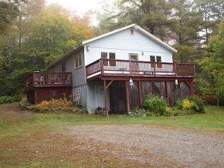 51 Switzer Spring Rd, Prospect, ME 04981