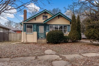 1806 N Court St, Rockford, IL 61103