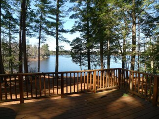 2 Ridge Rd, Newton, NH 03858