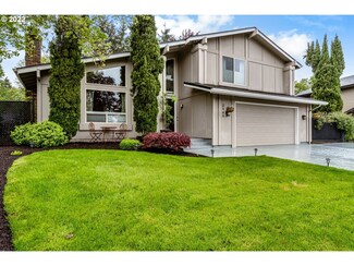 2848 Metolius Dr, Eugene, OR 97408