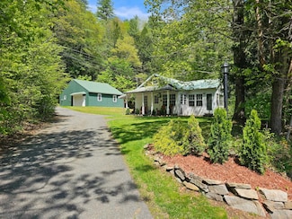 787 Vermont 30, Newfane, VT 05345
