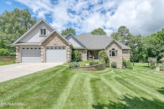 36 Thames Ct, Crossville, TN 38558