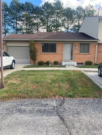 3700 Old Creek Rd Unit 124, Troy, MI 48084