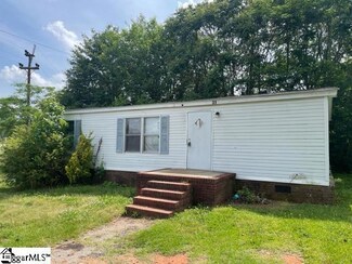 31 Badger St, Greenville, SC 29605