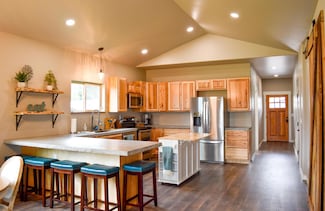 720 1/2 6th Ave SW, Ronan, MT 59864